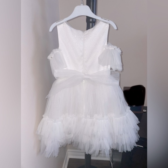 Flower girl dress pristine condition - Picture 2 of 14